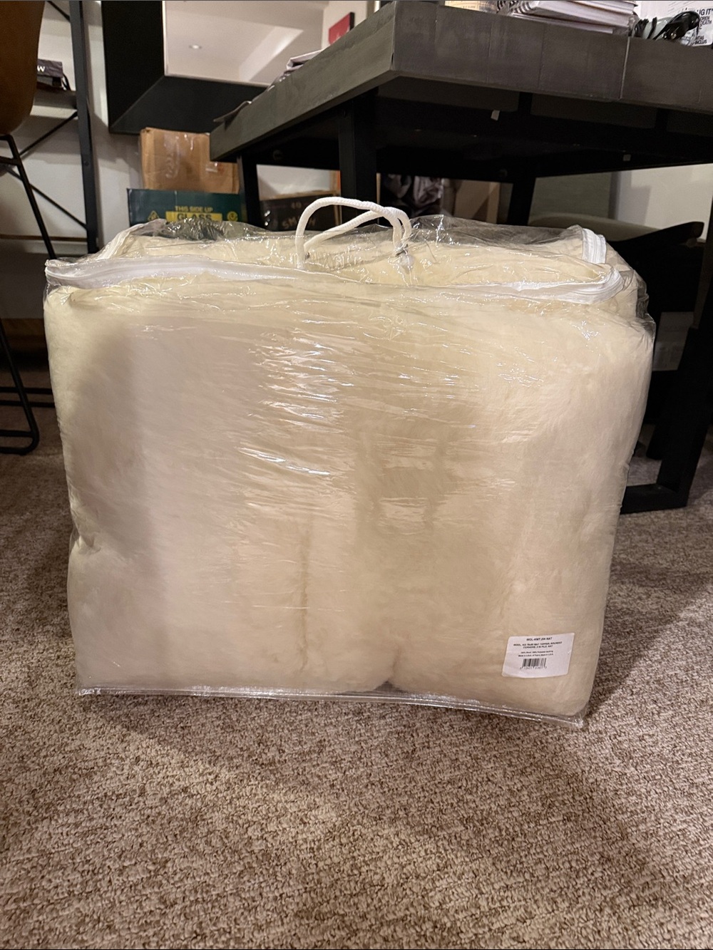 NWT Peacock Alley 2” wool mattress pad